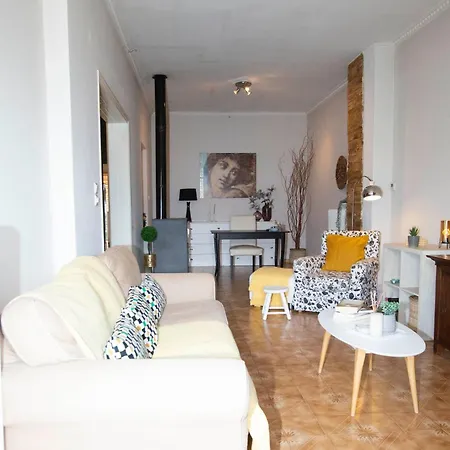 Electra's 2-bedroom Apt-convenient Location Patras