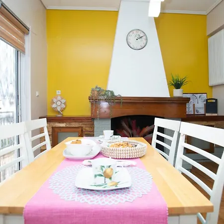Electra's 2-bedroom Apt-convenient Location * Patras