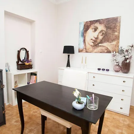 Apartamento Electra's 2-bedroom Apt-convenient Location Patras